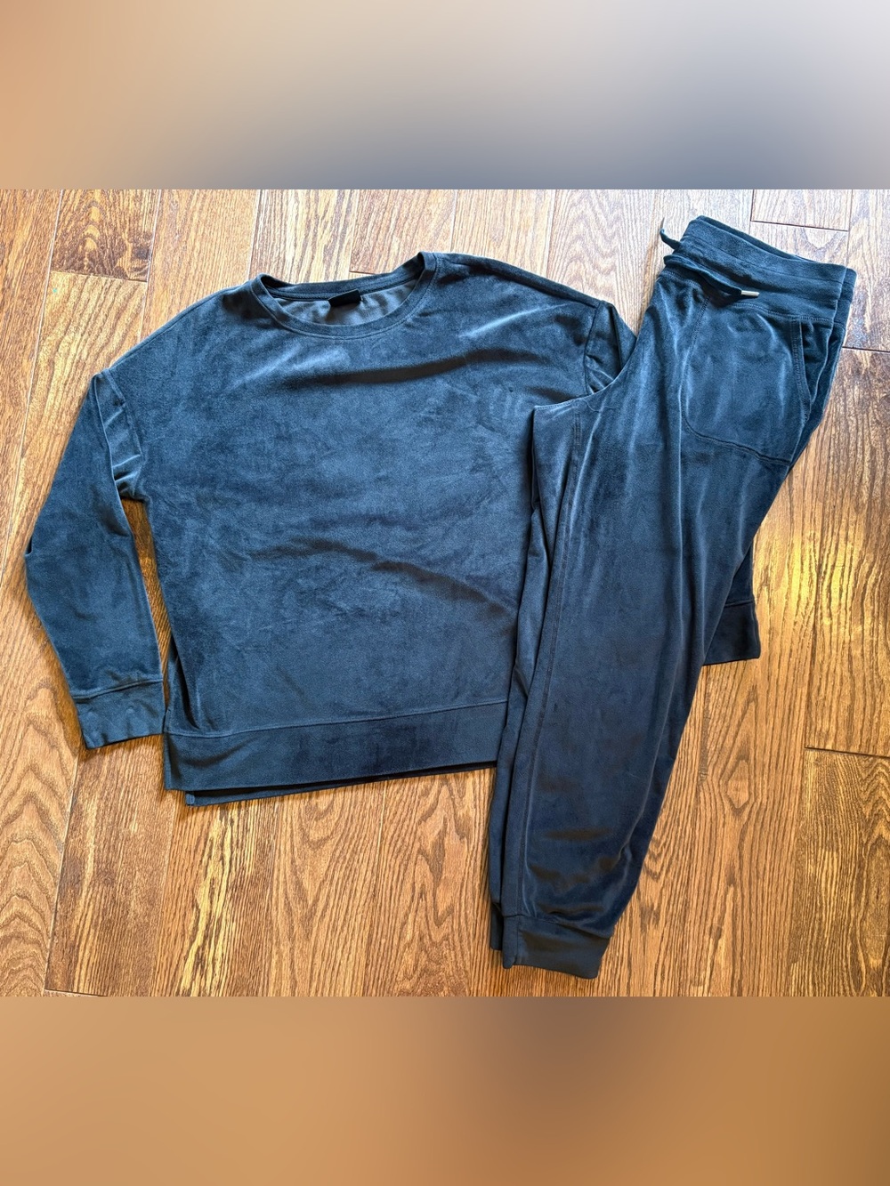 32 Degrees Black Velvet-Look Women's Pajama Set
